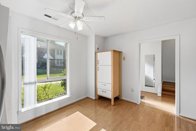 3695 PERSIMMON CIR, Fairfax, VA 22031