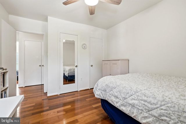 3695 PERSIMMON CIR, Fairfax, VA 22031