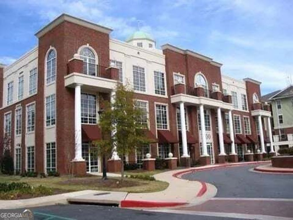 1300 Ridenour Boulevard 200, Kennesaw, GA 30152 — exterior