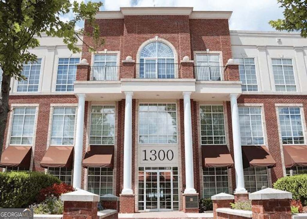 1300 Ridenour Boulevard 200, Kennesaw, GA 30152 — photo 2