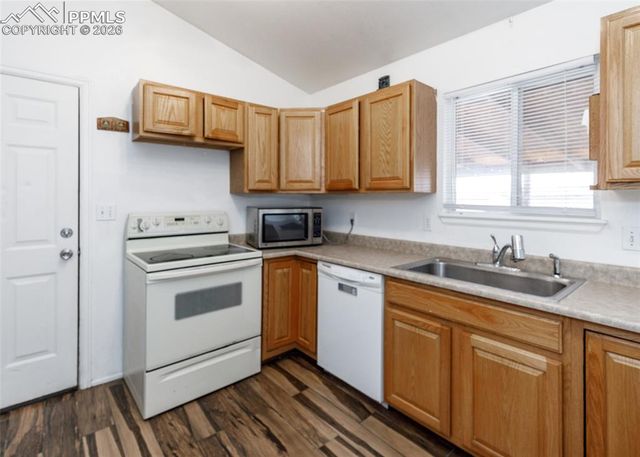 1456 E Gem Drive, Pueblo West, CO 81007