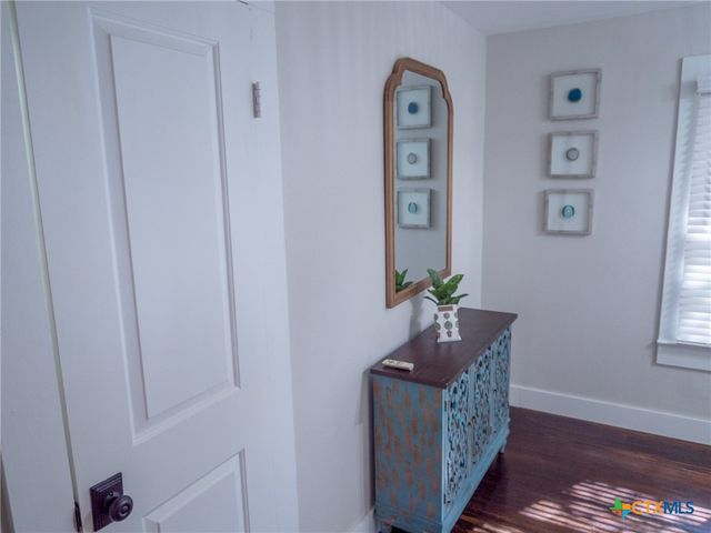 153 W Fm 884, Weesatche, TX 77993