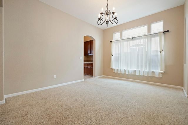 1823 Piedmont Dr, Manteca, CA 95336