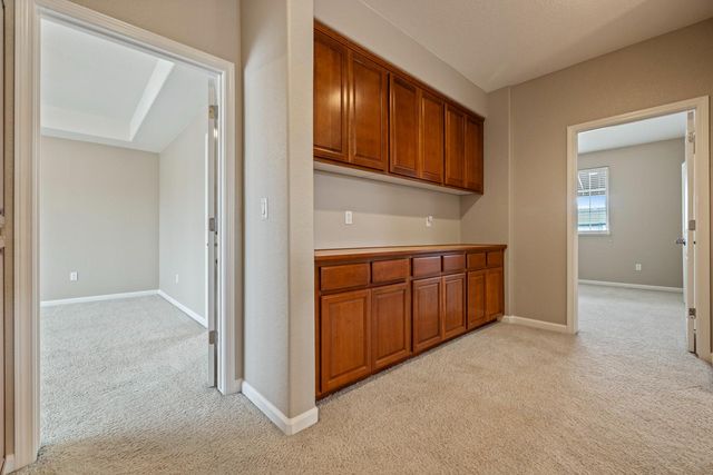 1823 Piedmont Dr, Manteca, CA 95336