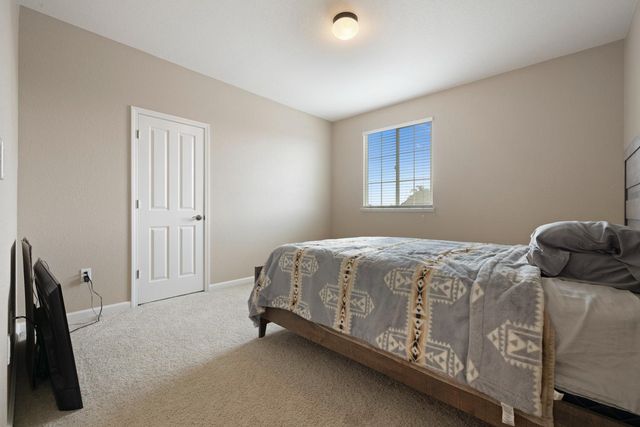 1823 Piedmont Dr, Manteca, CA 95336