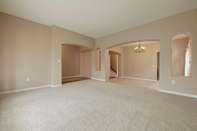 1823 Piedmont Dr, Manteca, CA 95336