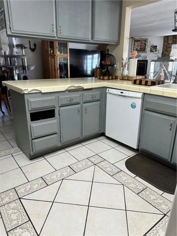 22170 Raven Way, Grand Terrace, CA 92313