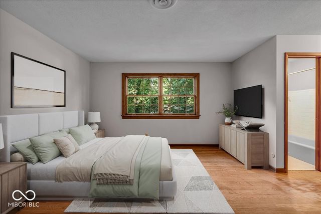 635 White Oak Court, Zionsville, IN 46077