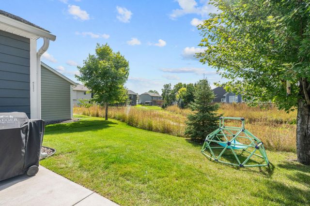 712 S Creek Drive N, Champlin, MN 55316