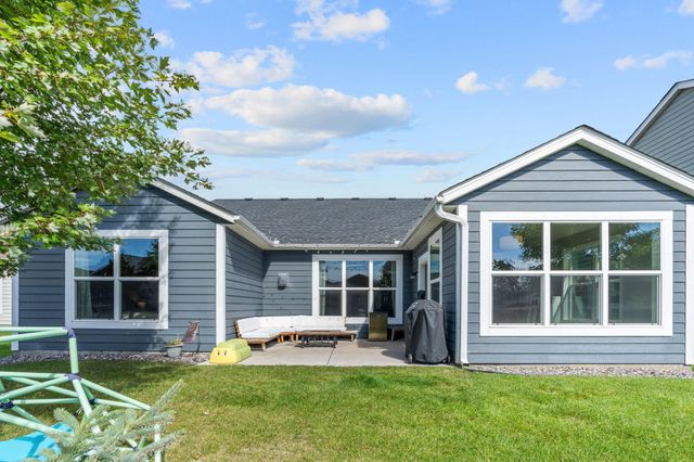 712 S Creek Drive N, Champlin, MN 55316