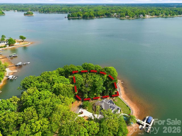 3725 Kingfisher Lane, Terrell, NC 28682