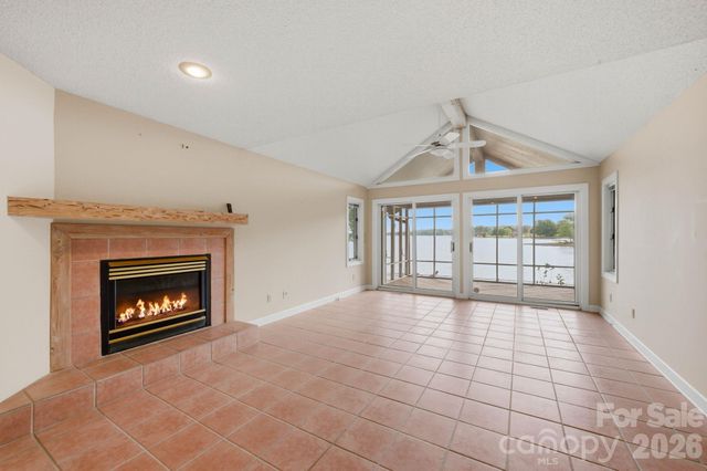 3725 Kingfisher Lane, Terrell, NC 28682