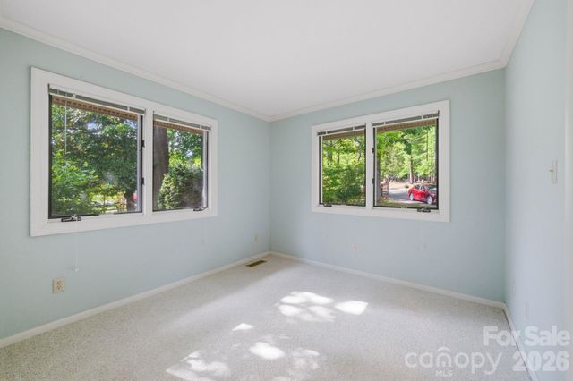 3725 Kingfisher Lane, Terrell, NC 28682
