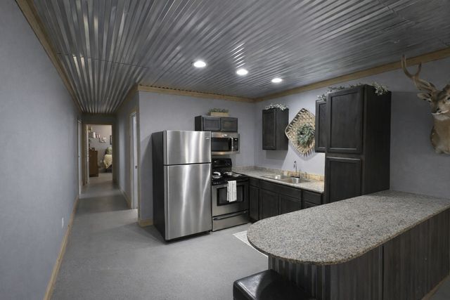 1011 Red Road, Howe, TX 75459