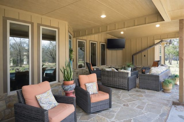 1011 Red Road, Howe, TX 75459