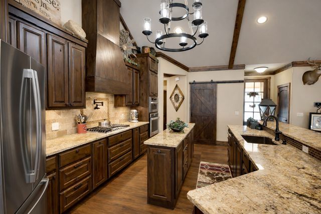 1011 Red Road, Howe, TX 75459