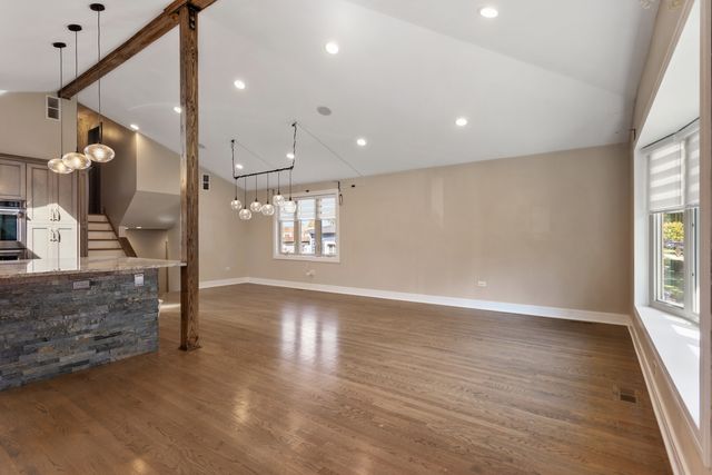 6110 S Normandy Avenue, Chicago, IL 60638
