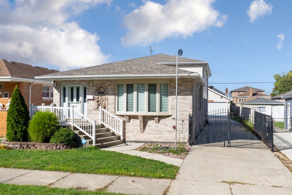 6110 S Normandy Avenue, Chicago, IL 60638