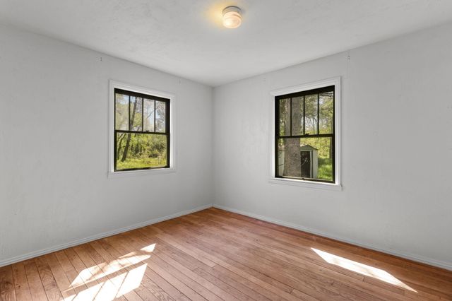 18439 Old Oasis Road, Redding, CA 96003