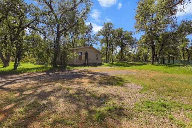 18439 Old Oasis Road, Redding, CA 96003
