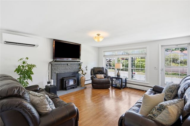 72 Fairweather Avenue, Cranston, RI 02910