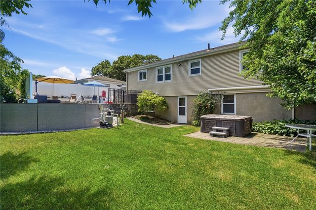 72 Fairweather Avenue, Cranston, RI 02910