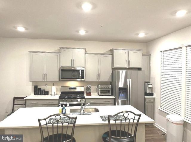 9707 SUMMERTON DR, Bowie, MD 20721