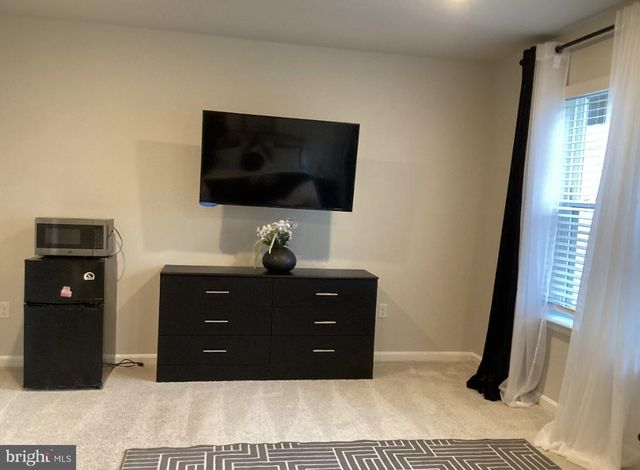 9707 SUMMERTON DR, Bowie, MD 20721