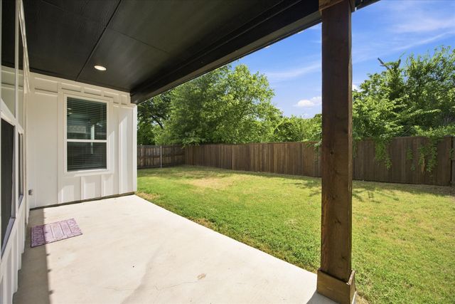 503 Bradshaw Street, Terrell, TX 75160