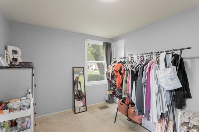 2510 Sampson Street, South Bend, IN 46614