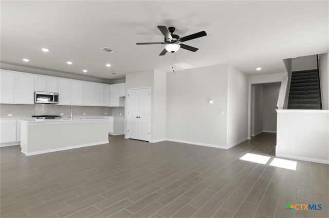 368 Yellowstone Drive, Kyle, TX 78640
