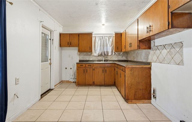 4305 Nesbitt Dr, Corpus Christi, TX 78415