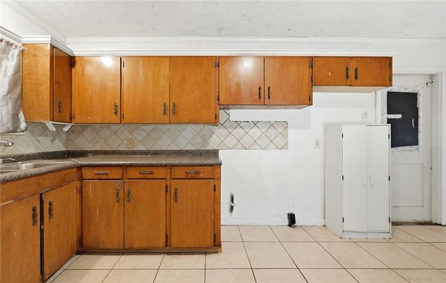 4305 Nesbitt Dr, Corpus Christi, TX 78415