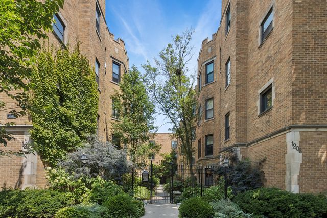 1210 W Jarvis Avenue 2N, Chicago, IL 60626