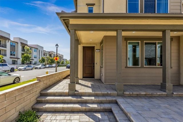 350 Harvest, Rancho Mission Viejo, CA 92694