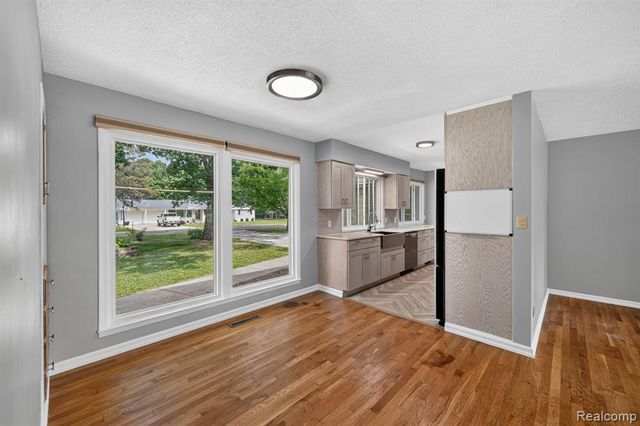 4877 Orchard Lane, Owosso, MI 48867