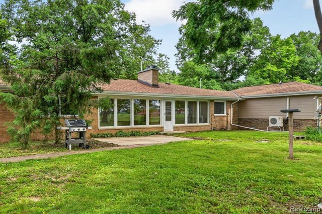 4877 Orchard Lane, Owosso, MI 48867