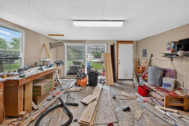 4877 Orchard Lane, Owosso, MI 48867