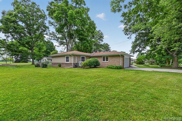 4877 Orchard Lane, Owosso, MI 48867