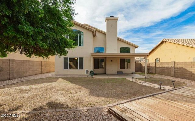 7442 W VIA DEL SOL Drive, Glendale, AZ 85310