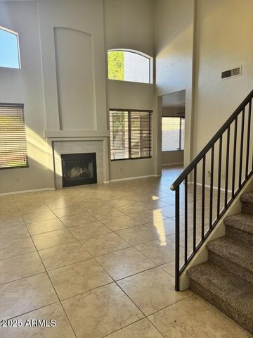 7442 W VIA DEL SOL Drive, Glendale, AZ 85310