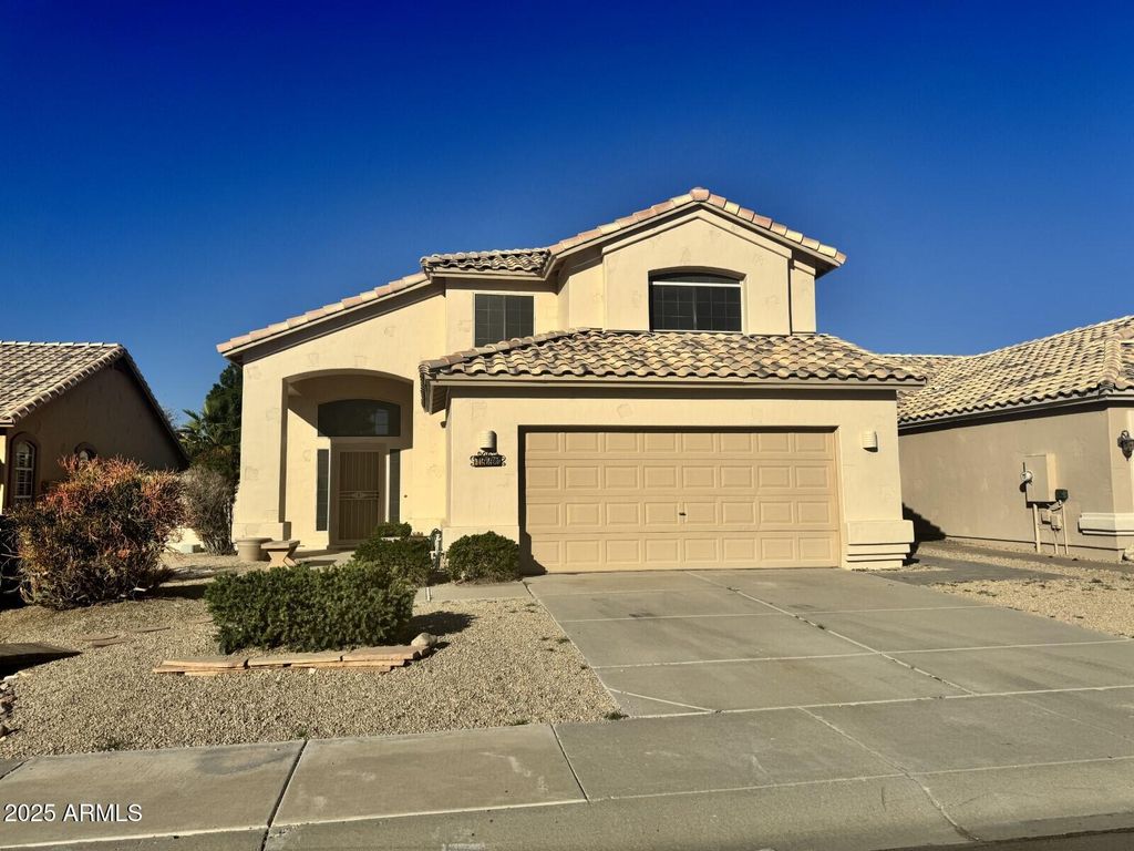 7442 W VIA DEL SOL Drive, Glendale, AZ 85310