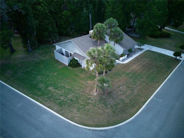 816 PINE SHADOW DRIVE, Apopka, FL 32712
