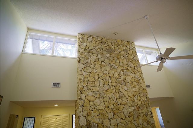 816 PINE SHADOW DRIVE, Apopka, FL 32712