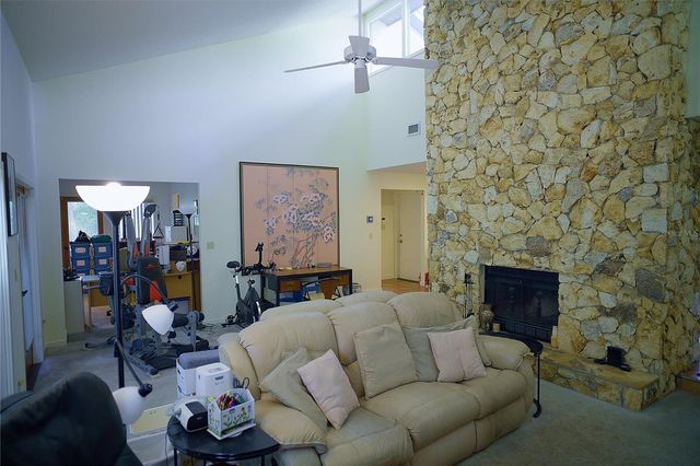 816 PINE SHADOW DRIVE, Apopka, FL 32712