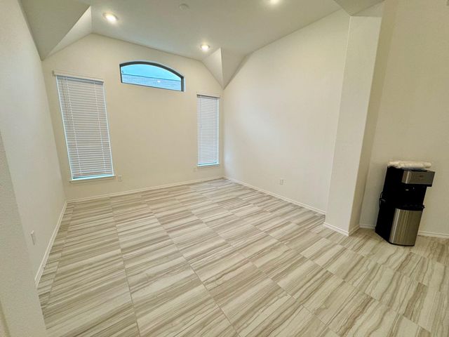 20403 Laila Manor Lane, Richmond, TX 77407