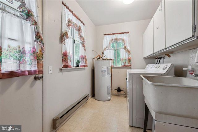 58 MILFORD AVE, Manchester Township, NJ 08759