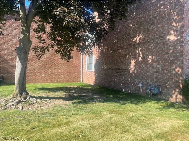 37340 Euclid Avenue, Willoughby, OH 44094