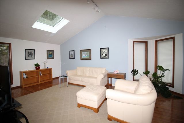 227 Springhouse Drive, Jefferson Hills, PA 15025