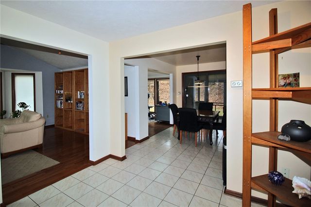 227 Springhouse Drive, Jefferson Hills, PA 15025